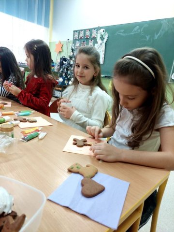 b_1024_768_0_00_images_2023_2024_KAWA_Pierniki_412381032_824735626121054_2154822883893045770_n